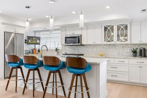 $1,450,000 | 3812 West 57th Street, Edina, MN 55410