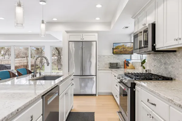 $1,450,000 | 3812 West 57th Street, Edina, MN 55410