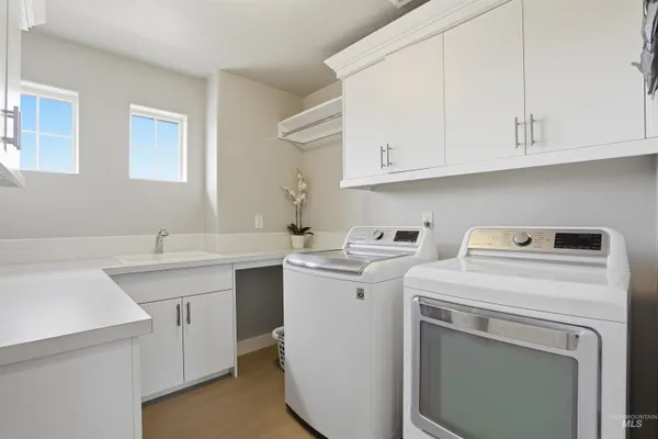 $835,000 | 608 North Tresa Place, Star, ID 83669