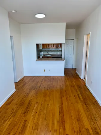 $2,300 | 43 Van Wagenen Avenue, Unit 3D, Jersey City, NJ 07306