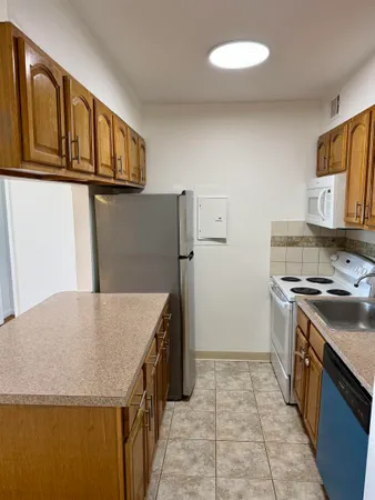 $2,300 | 43 Van Wagenen Avenue, Unit 3D, Jersey City, NJ 07306