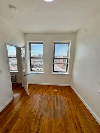 $2,300 | 43 Van Wagenen Avenue, Unit 3D, Jersey City, NJ 07306