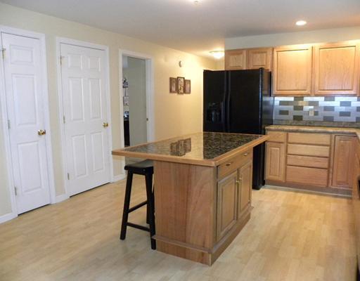 252 Brighton Hill Road Minot, ME 04258 - Photo 10 of 25 Kitchen.