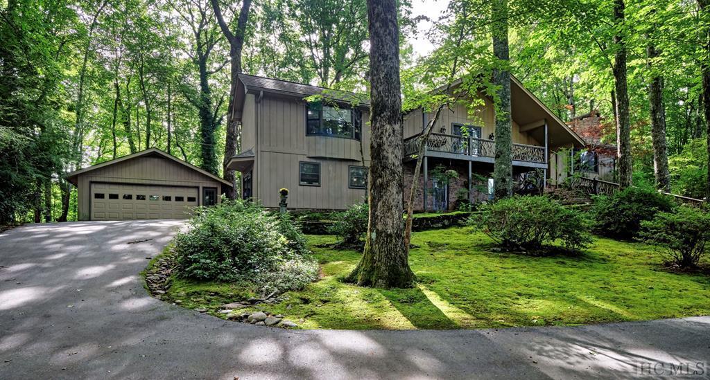 166 Crestwood Road Cashiers, NC 28717 - Photo 2 of 23 Gallery Image 2
