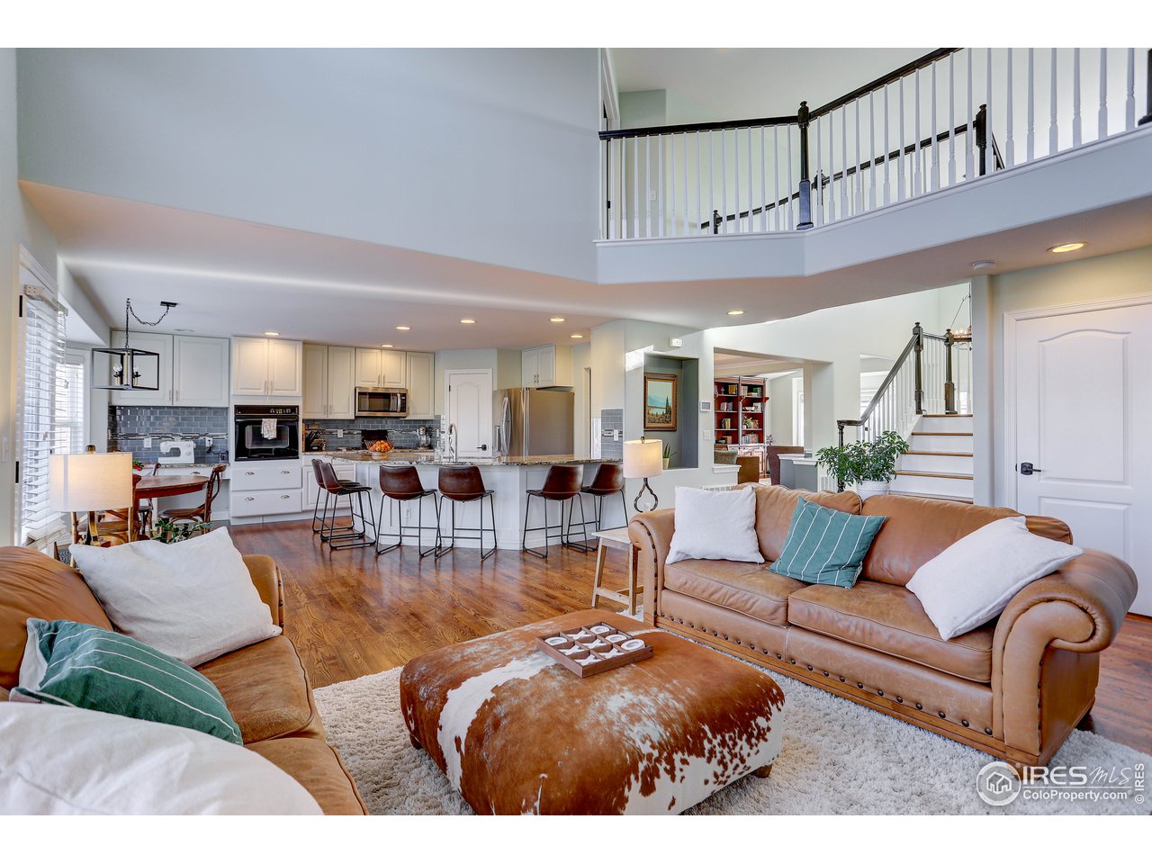 11744 Riverview Road Longmont, CO 80504 - Photo 19 of 40 a living room with furniture