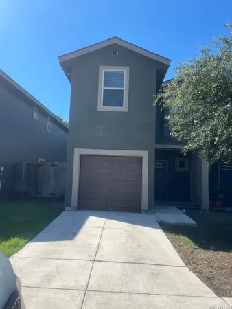 $1,650 | 6934 Lakeview Drive, Unit 101, San Antonio, TX 78244