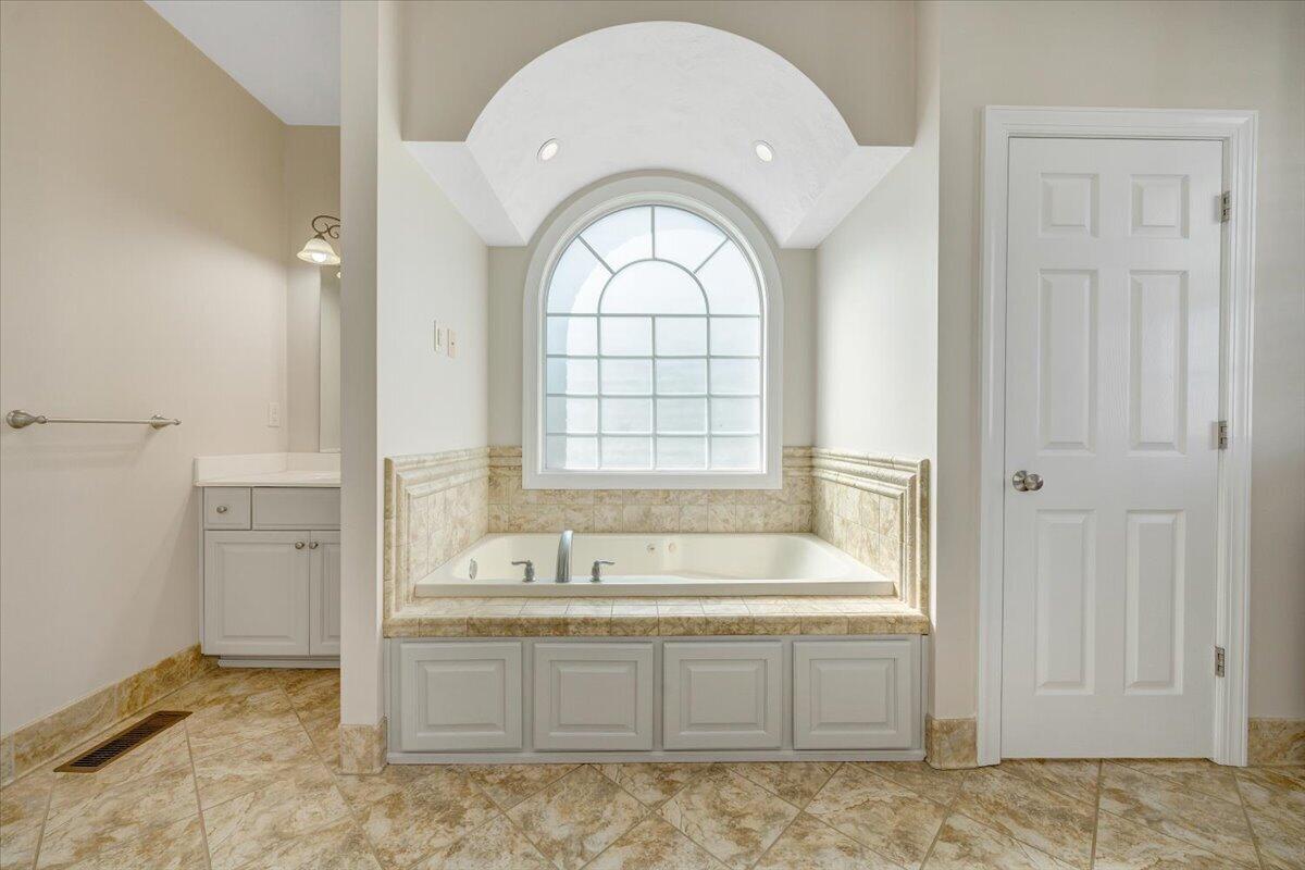 220 Settlers Road Fincastle, VA 24090 - Photo 41 of 106 036-MIB07332