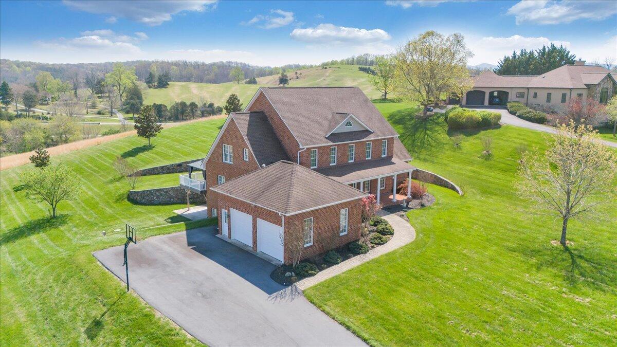 220 Settlers Road Fincastle, VA 24090 - Photo 97 of 106 095-DJI_20260404114305_0002_D