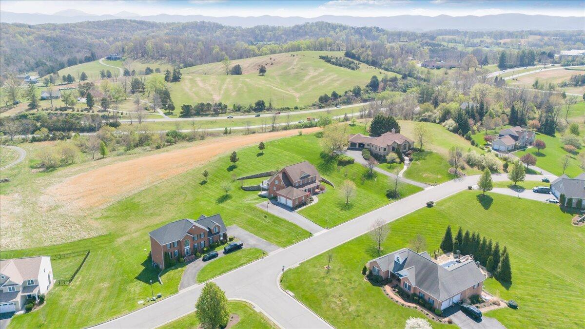 220 Settlers Road Fincastle, VA 24090 - Photo 98 of 106 096-DJI_20260404114654_0017_D