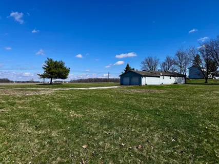 $750,000 | 3231 Highway 32, Westfield, IN 46074