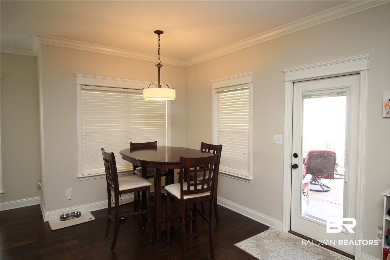 6154 Louise Place West Mobile, AL 36609 - Photo 9 of 25 Breakfast Room Area