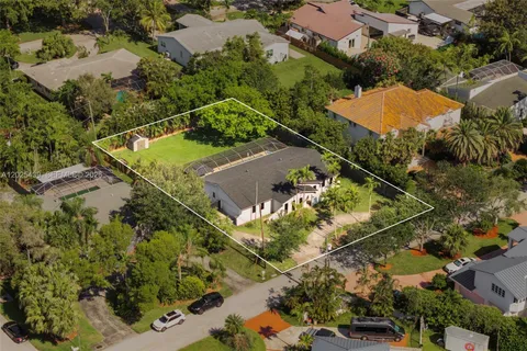 $1,490,000 | 14700 Sailfish Drive, Coral Gables, FL 33158