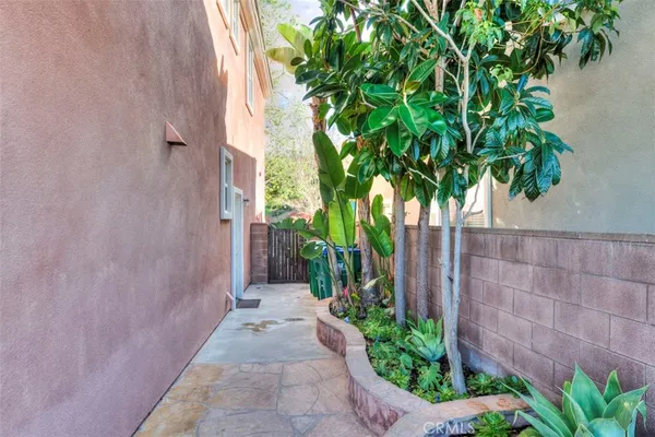 $7,999 | 9 Flintridge Avenue, Ladera Ranch, CA 92694