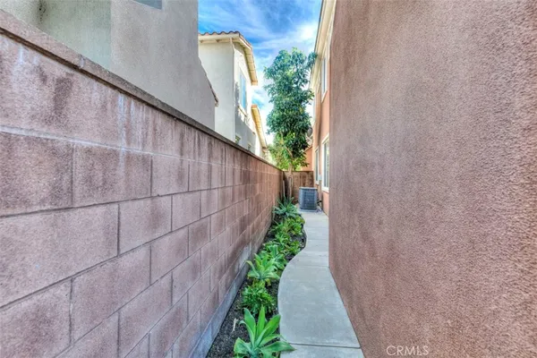 $7,999 | 9 Flintridge Avenue, Ladera Ranch, CA 92694
