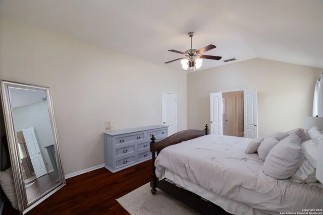 $339,900 | 5610 Thunder Oaks, San Antonio, TX 78261