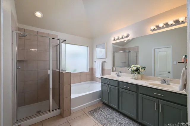 $339,900 | 5610 Thunder Oaks, San Antonio, TX 78261