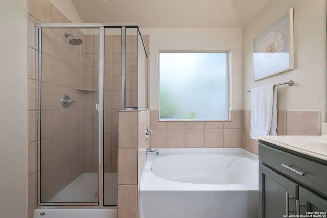 $339,900 | 5610 Thunder Oaks, San Antonio, TX 78261