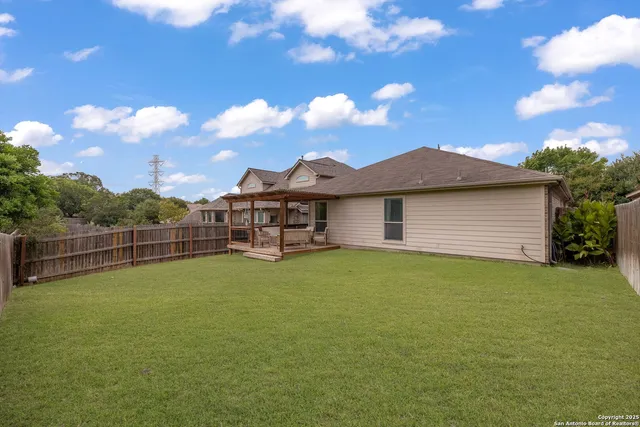 $339,900 | 5610 Thunder Oaks, San Antonio, TX 78261