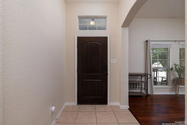 $339,900 | 5610 Thunder Oaks, San Antonio, TX 78261