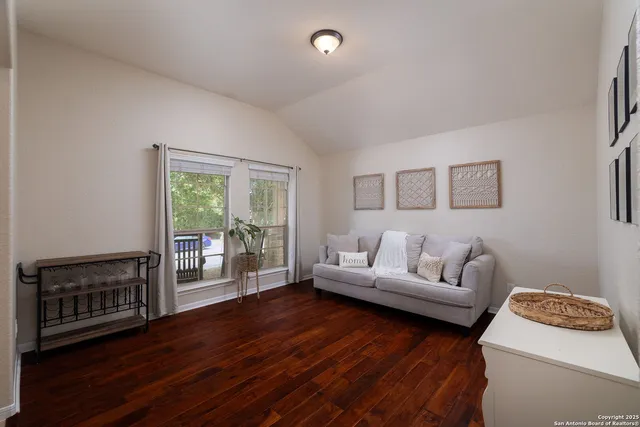 $339,900 | 5610 Thunder Oaks, San Antonio, TX 78261