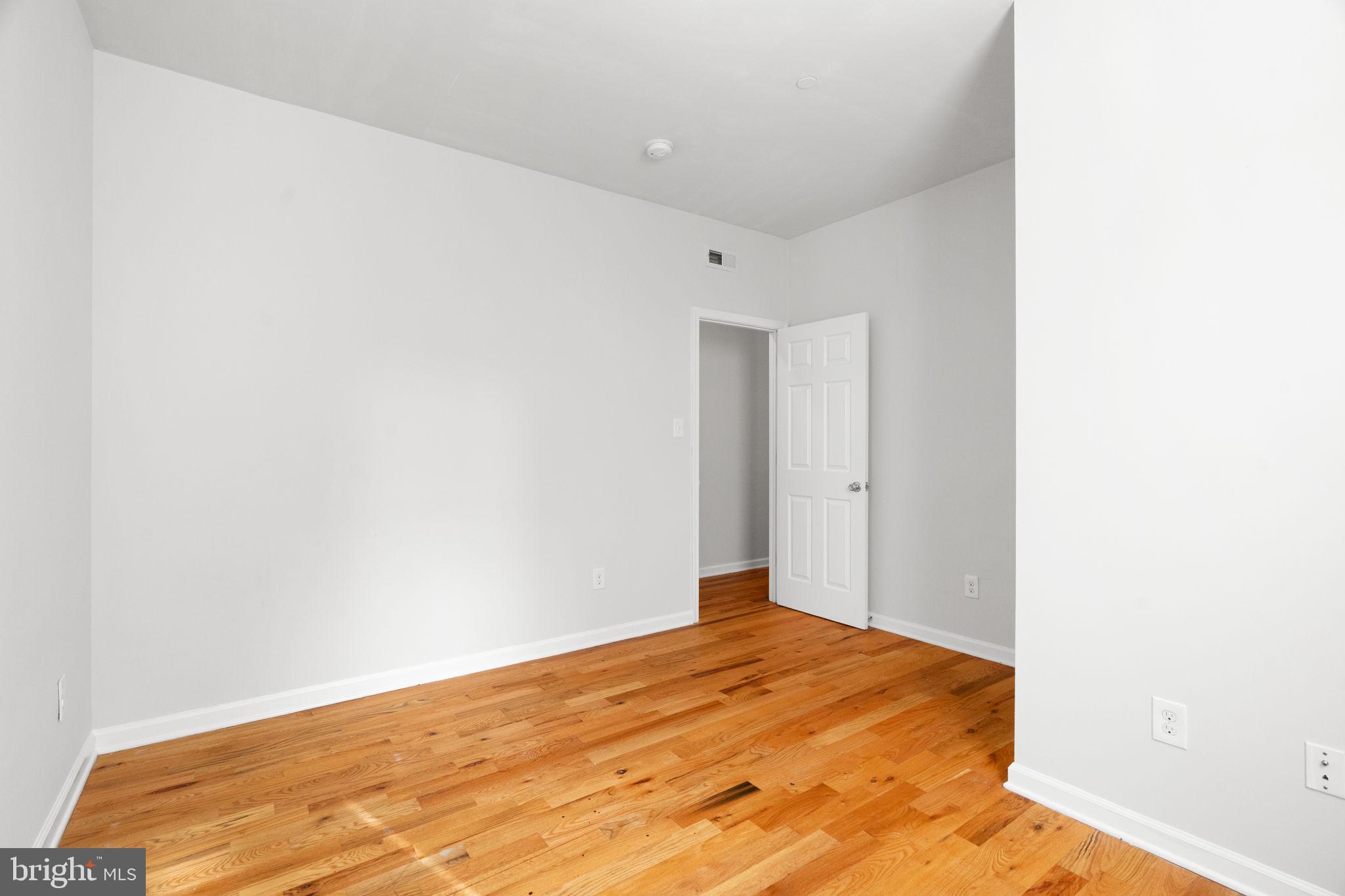 2106 North 17th Street Philadelphia, PA 19121 - Photo 11 of 84