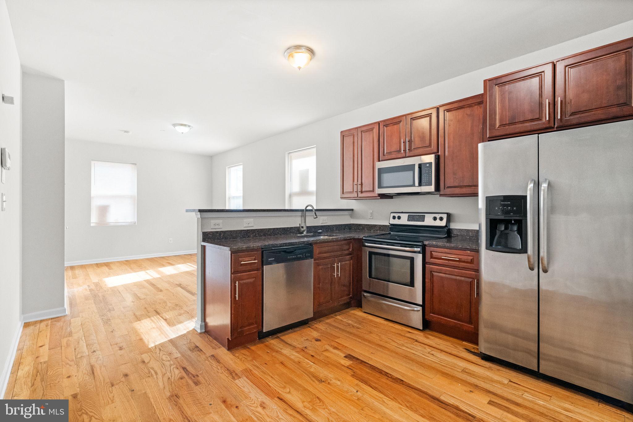 2106 North 17th Street Philadelphia, PA 19121 - Photo 13 of 84