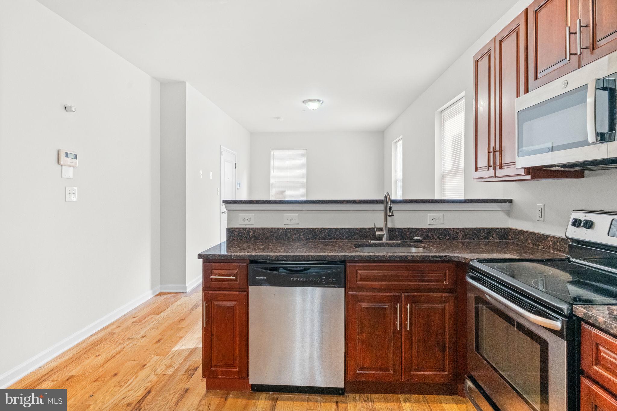 2106 North 17th Street Philadelphia, PA 19121 - Photo 14 of 84