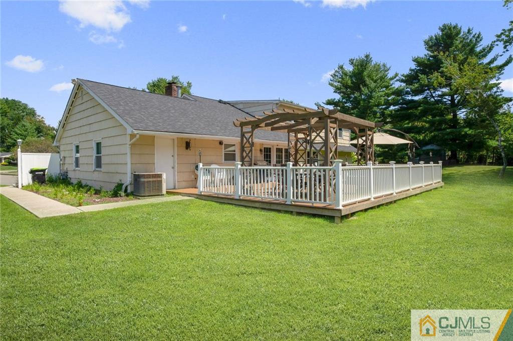 2 Romeo Court Old Bridge, NJ 08857 - Photo 20 of 22 Gallery Image 20