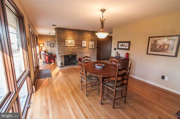 9101 Waycross Road Ellicott City, MD 21042 - Photo 8 of 30 Dining Room
