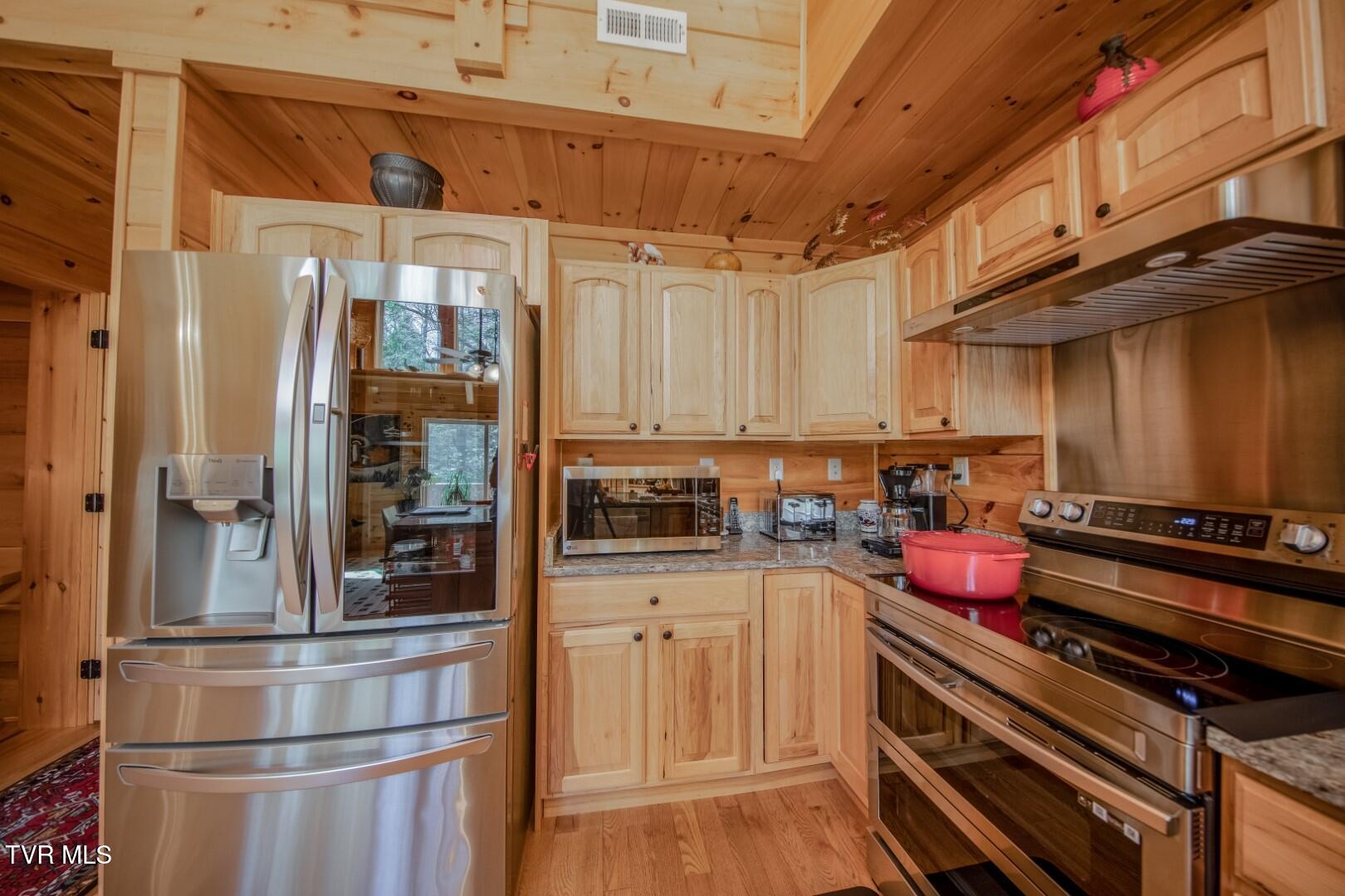 718 Rocky Flats Road Cosby, TN 37722 - Photo 11 of 45 11