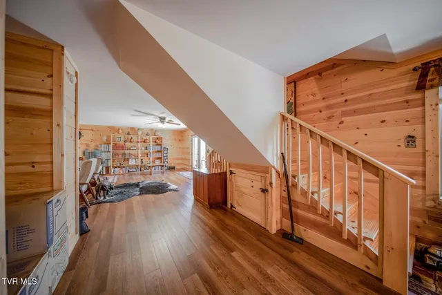 $849,000 | 718 Rocky Flats Road, Cosby, TN 37722