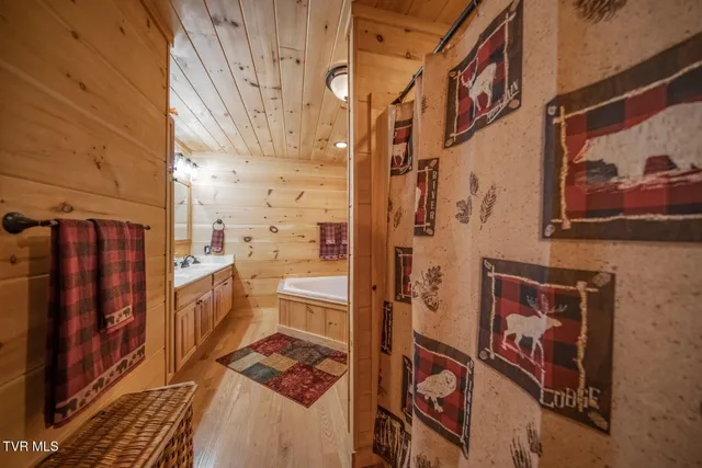 $849,000 | 718 Rocky Flats Road, Cosby, TN 37722