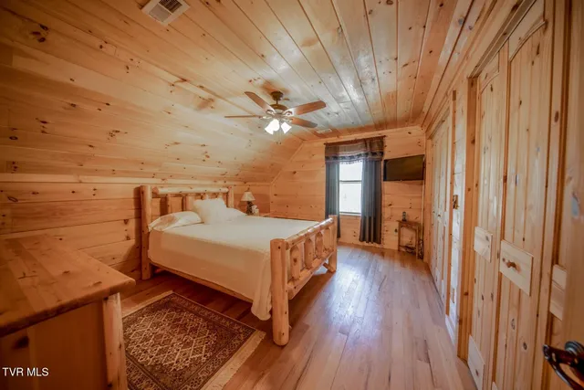 $849,000 | 718 Rocky Flats Road, Cosby, TN 37722