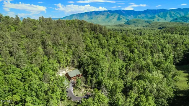 $849,000 | 718 Rocky Flats Road, Cosby, TN 37722