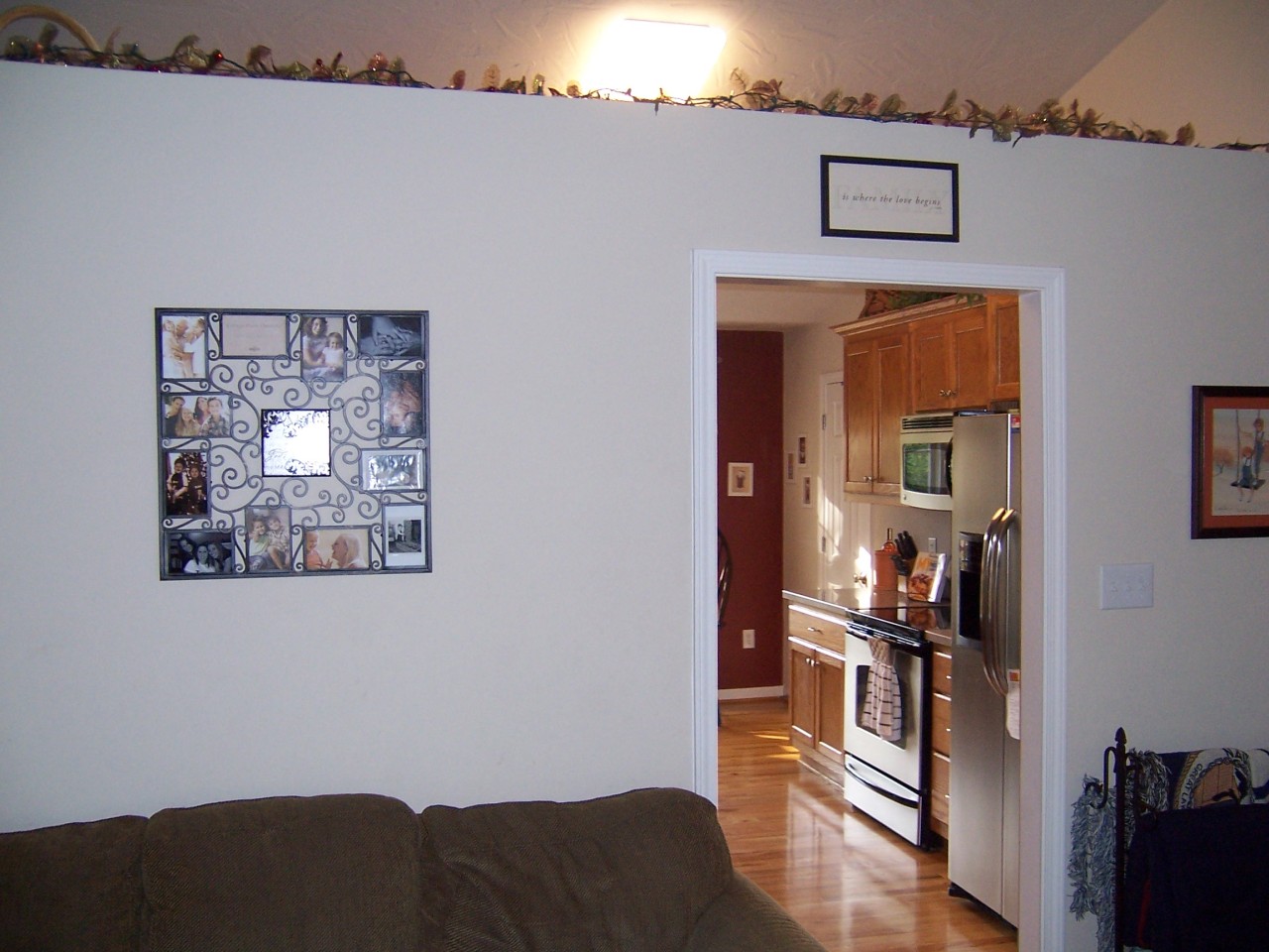 118 Stayman Road Roanoke, VA 24019 - Photo 12 of 26 Great Room into Kitchen