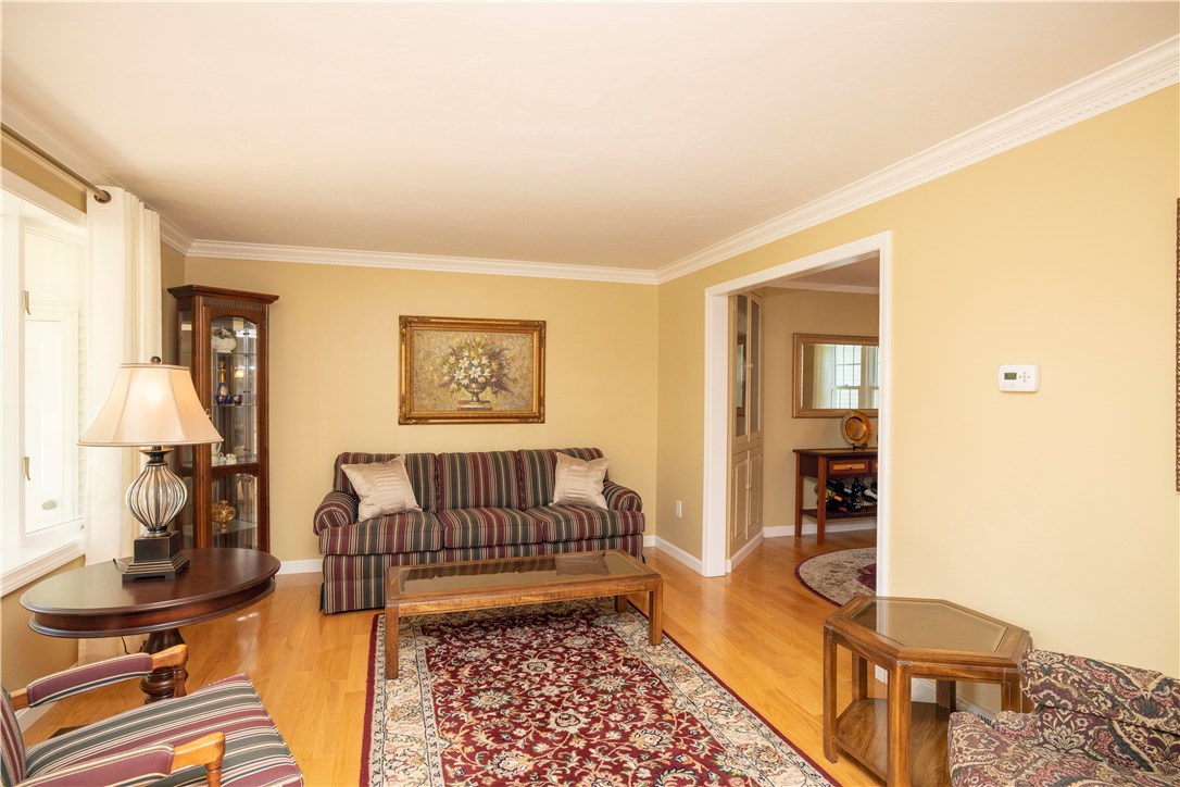 31 Pontiac Road Walpole, MA 02081 - Photo 30 of 50 Gallery Image 30