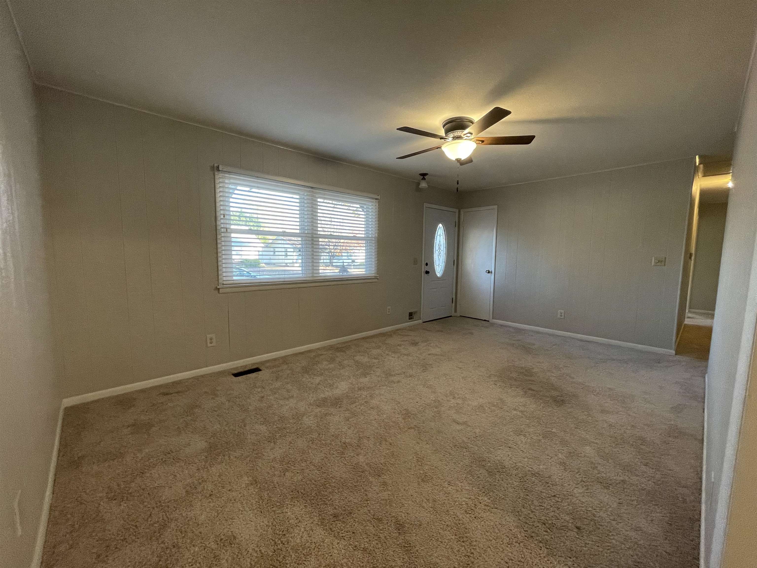 219 North McComas Street Wichita, KS 67203 - Photo 6 of 31