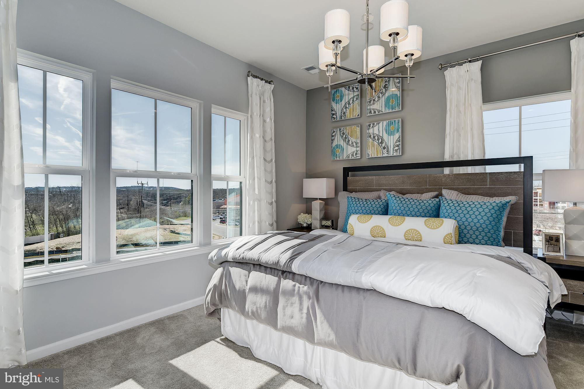 1438 Strahorn Road Hanover, MD 21076 - Photo 14 of 28 WRAPPED IN LUXURY