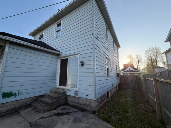 $74,900 | 317 North High Street, Union City, IN 47390