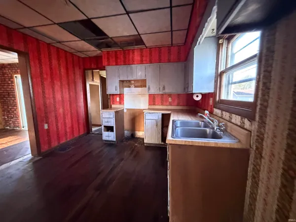 $74,900 | 317 North High Street, Union City, IN 47390