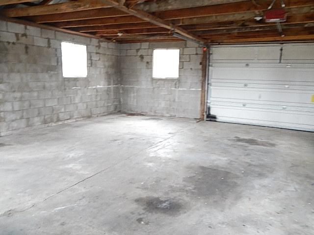 1135 Stinson Road Jamestown, TN 38556 - Photo 3 of 25 cleaned garage