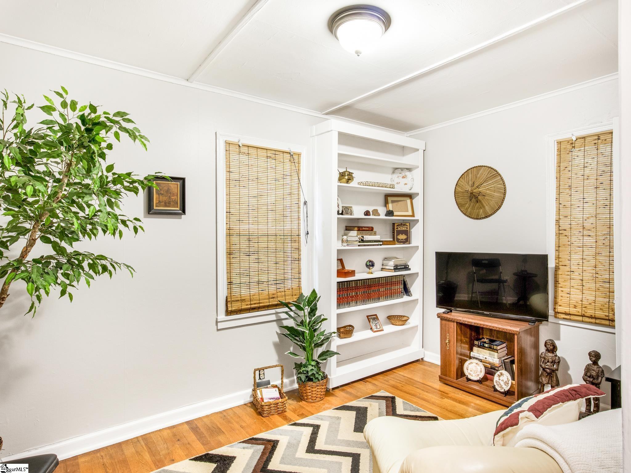 21 Walnut Street Greenville, SC 29607 - Photo 17 of 30