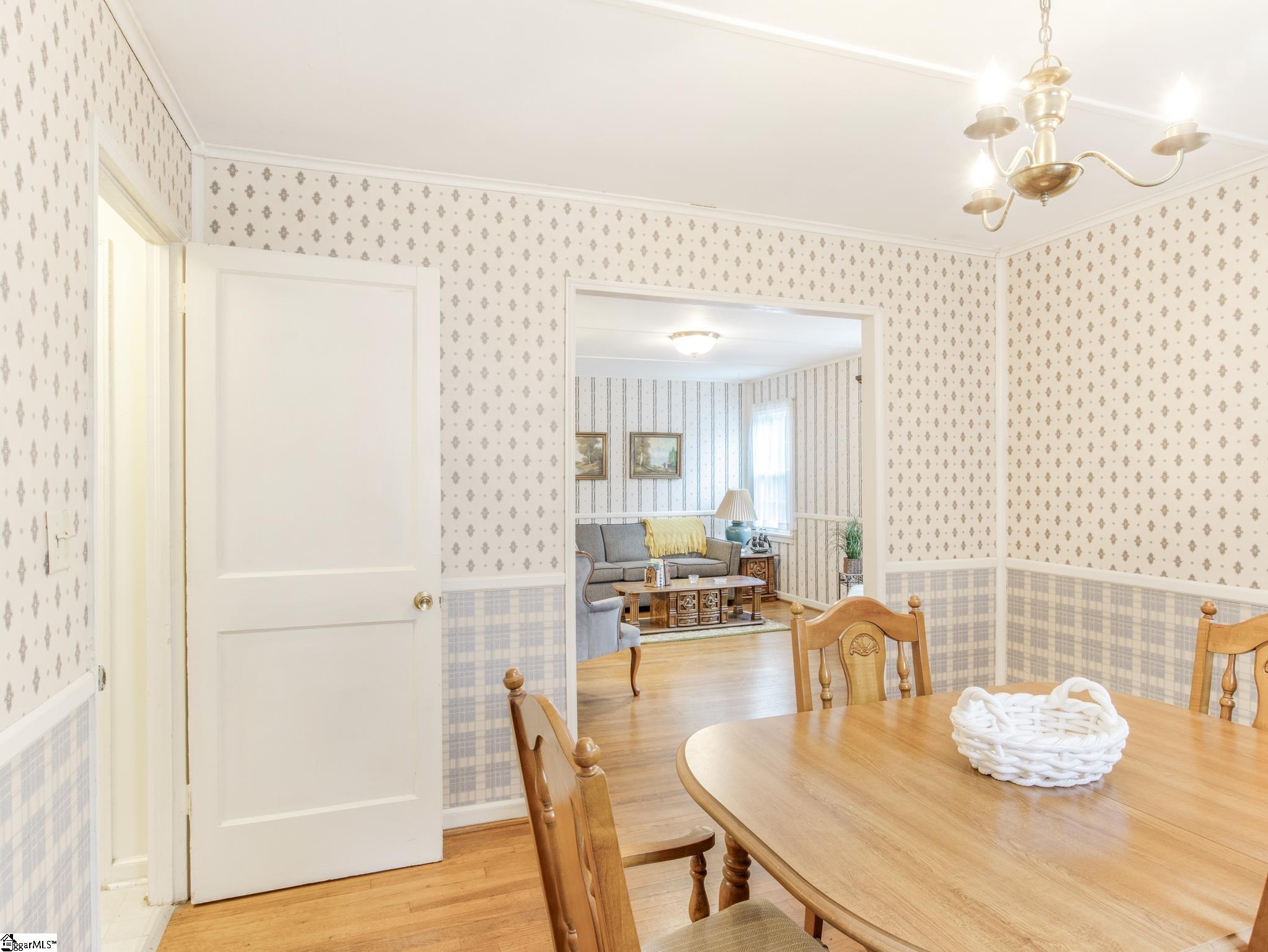 21 Walnut Street Greenville, SC 29607 - Photo 8 of 30