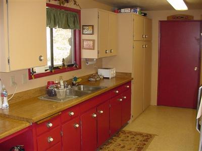 243 Taylor Road Trail, OR 97541 - Photo 4 of 15 04