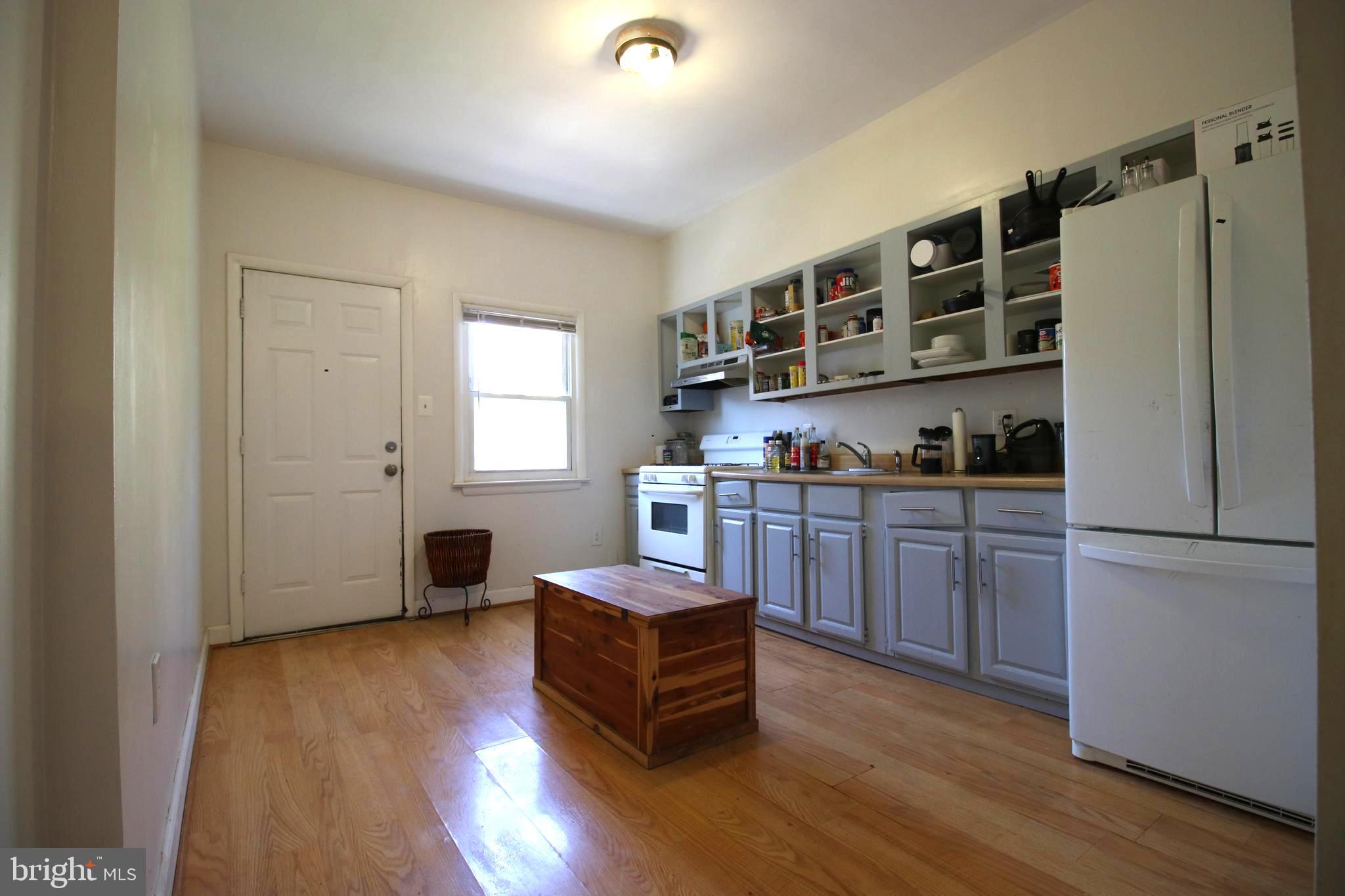 32 Bates Street Northwest Washington, DC 20001 - Photo 16 of 31 Unit B Kitchen