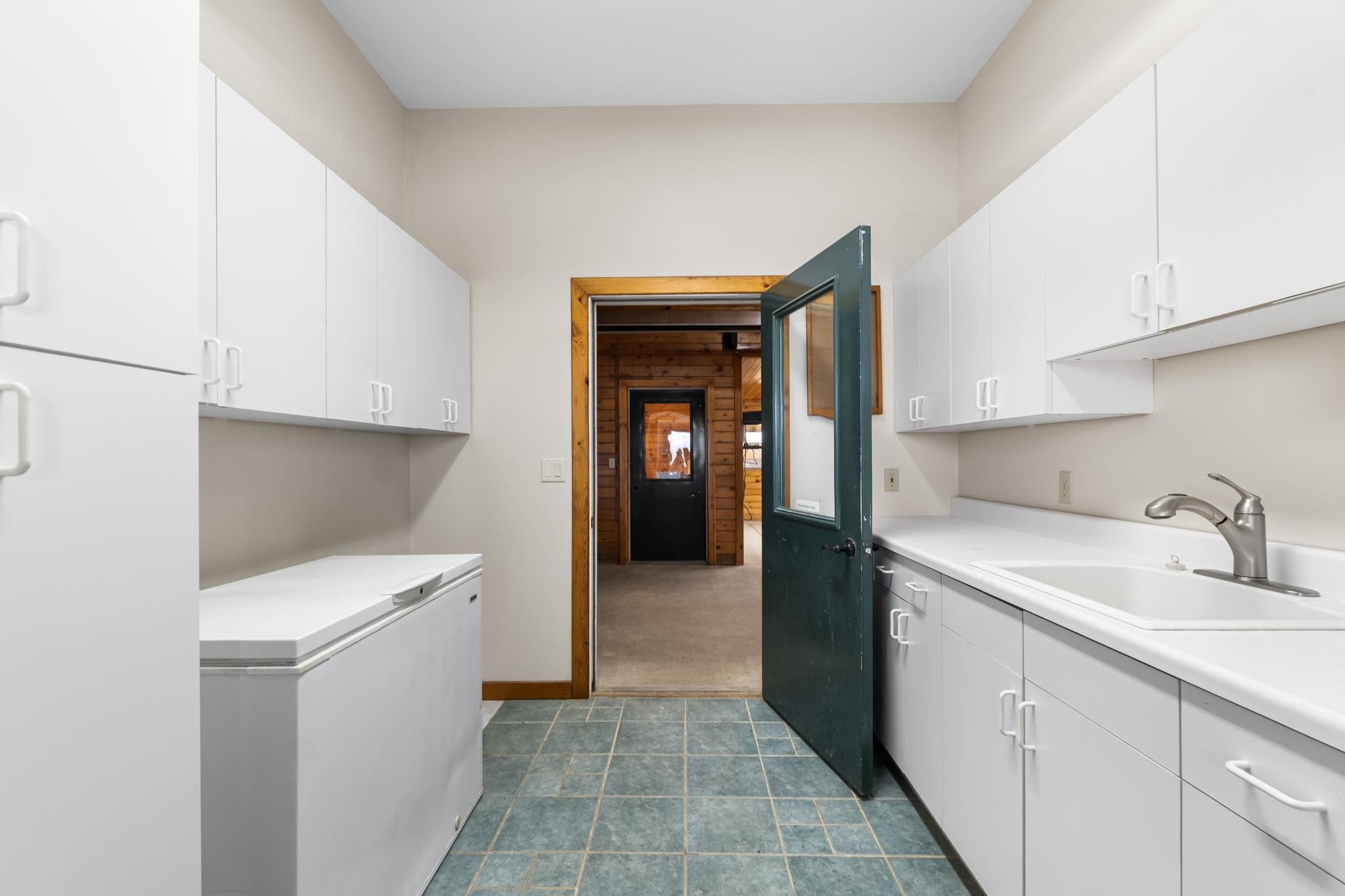 130 South Peninsula Road East Jordan, MI 49727 - Photo 38 of 94