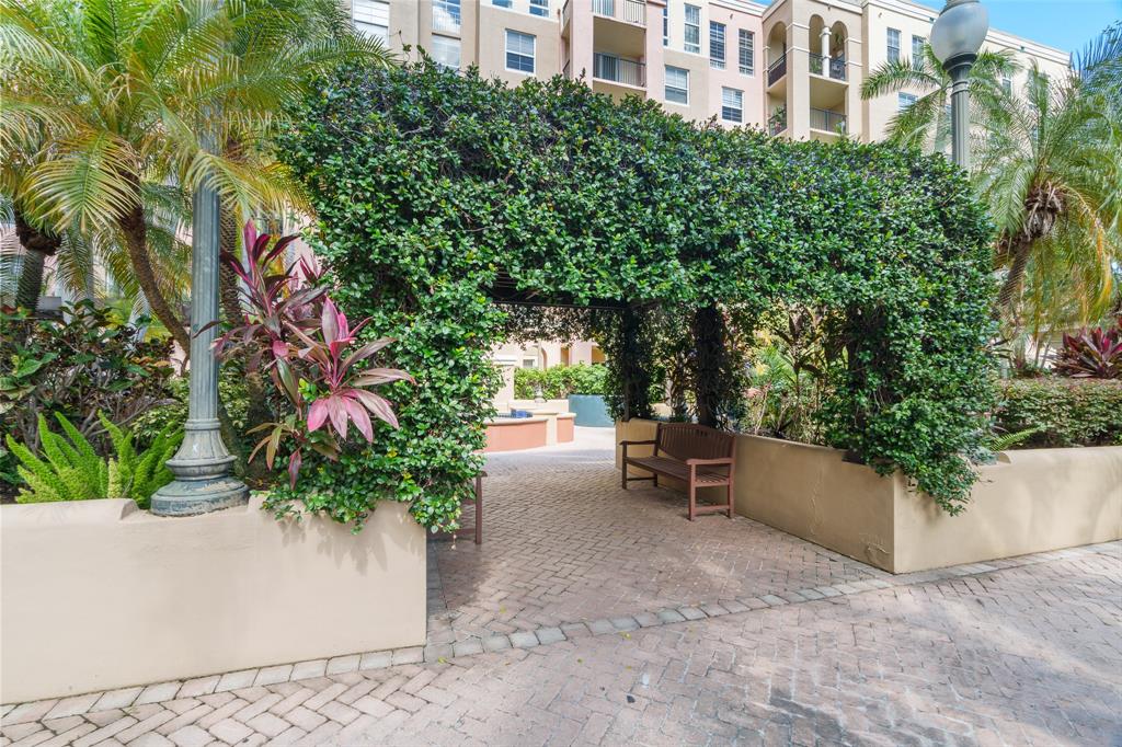 520 Southeast 5th Avenue, Unit 2209 Fort Lauderdale, FL 33301 - Photo 27 of 47 a view of a house with a yard and sitting area