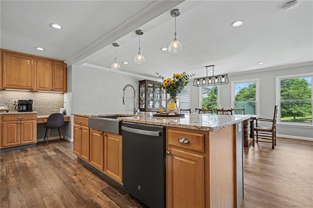 851 Lacy Road Canton, GA 30115 - Photo 13 of 63