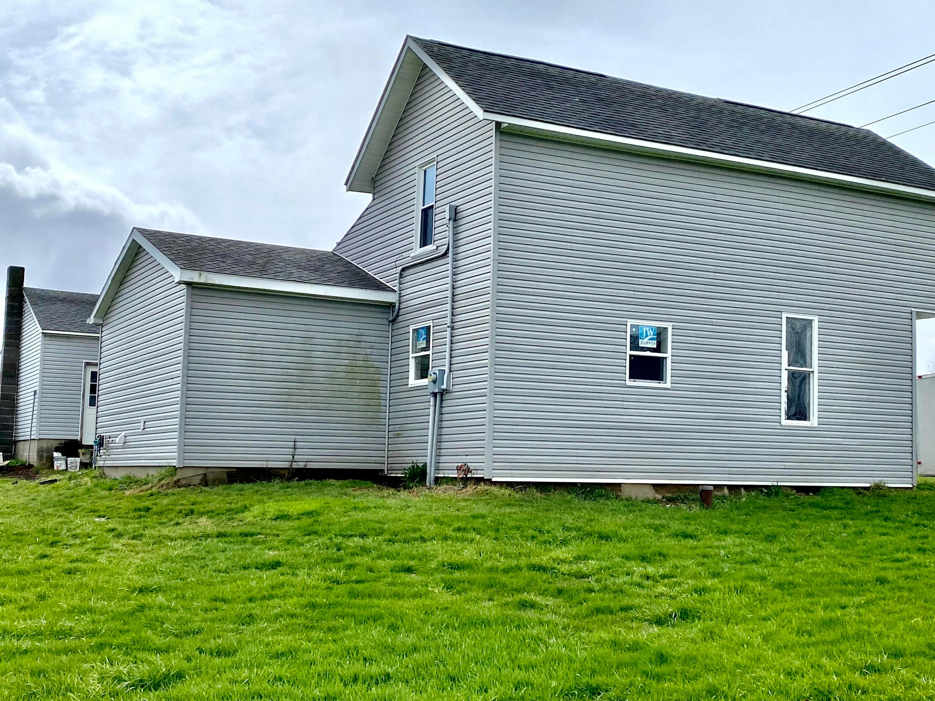 7050 Pleasantview Road Southeast Lancaster, OH 43130 - Photo 4 of 21 Exterior