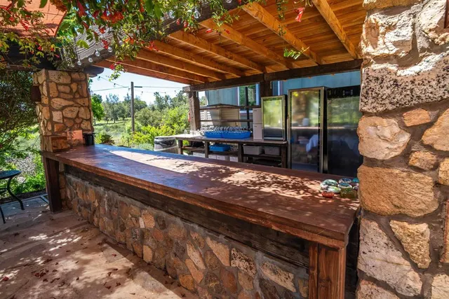 $950,000 | 25260 East Old Julian Highway, Ramona, CA 92065